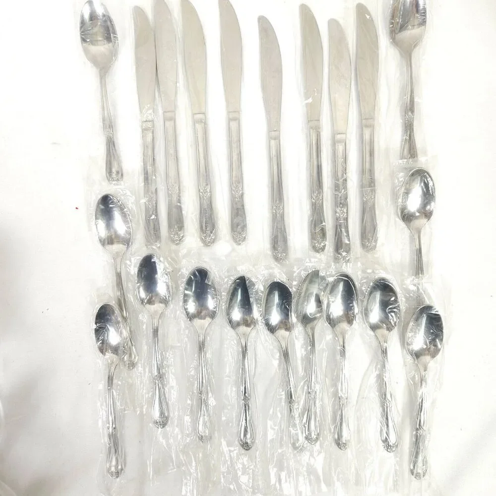 Vintage 22 Dinnerware Flatware Superior Steel USA - 8 Knives‎ & 14 Spoons Lot